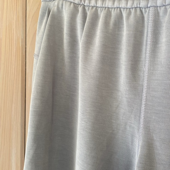 🍋Lululemon Softstreme cropped pant - Picture 4 of 13